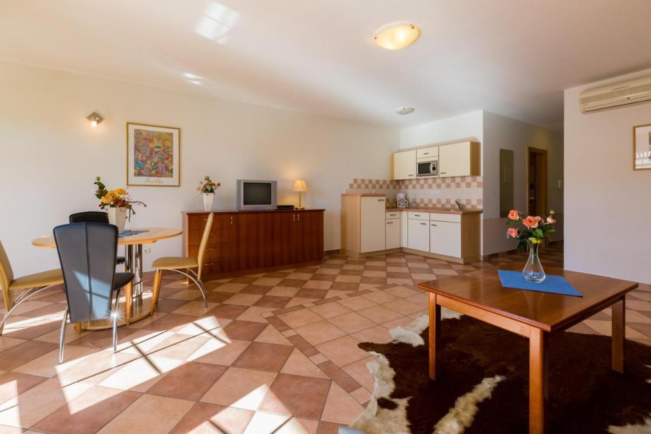 Villa Barbara Crikvenica Δωμάτιο φωτογραφία
