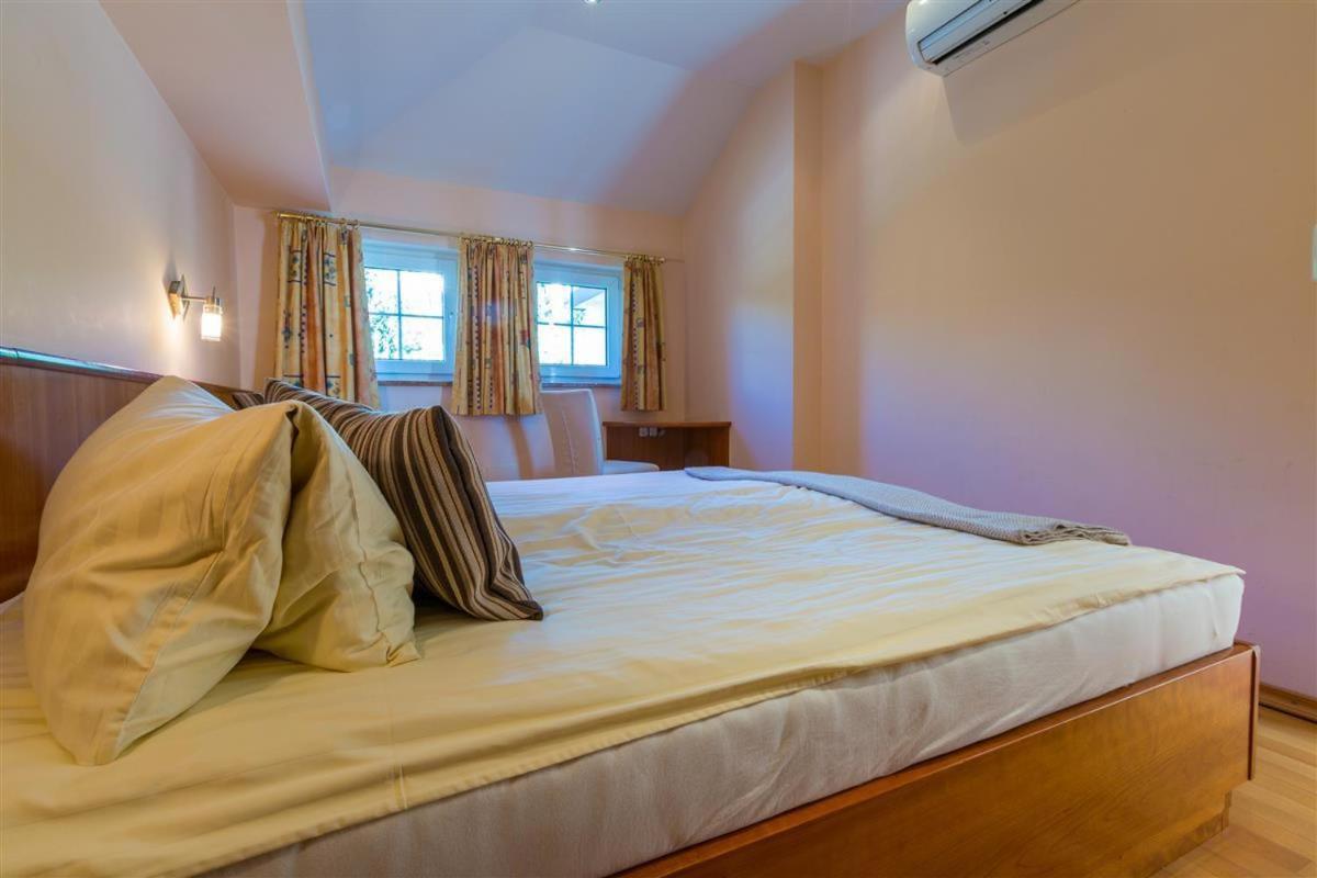 Villa Barbara Crikvenica Δωμάτιο φωτογραφία