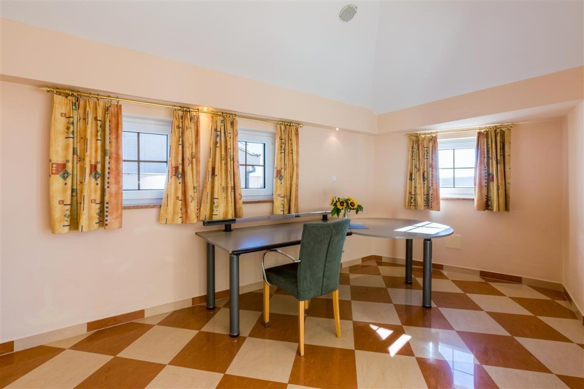 Villa Barbara Crikvenica Δωμάτιο φωτογραφία